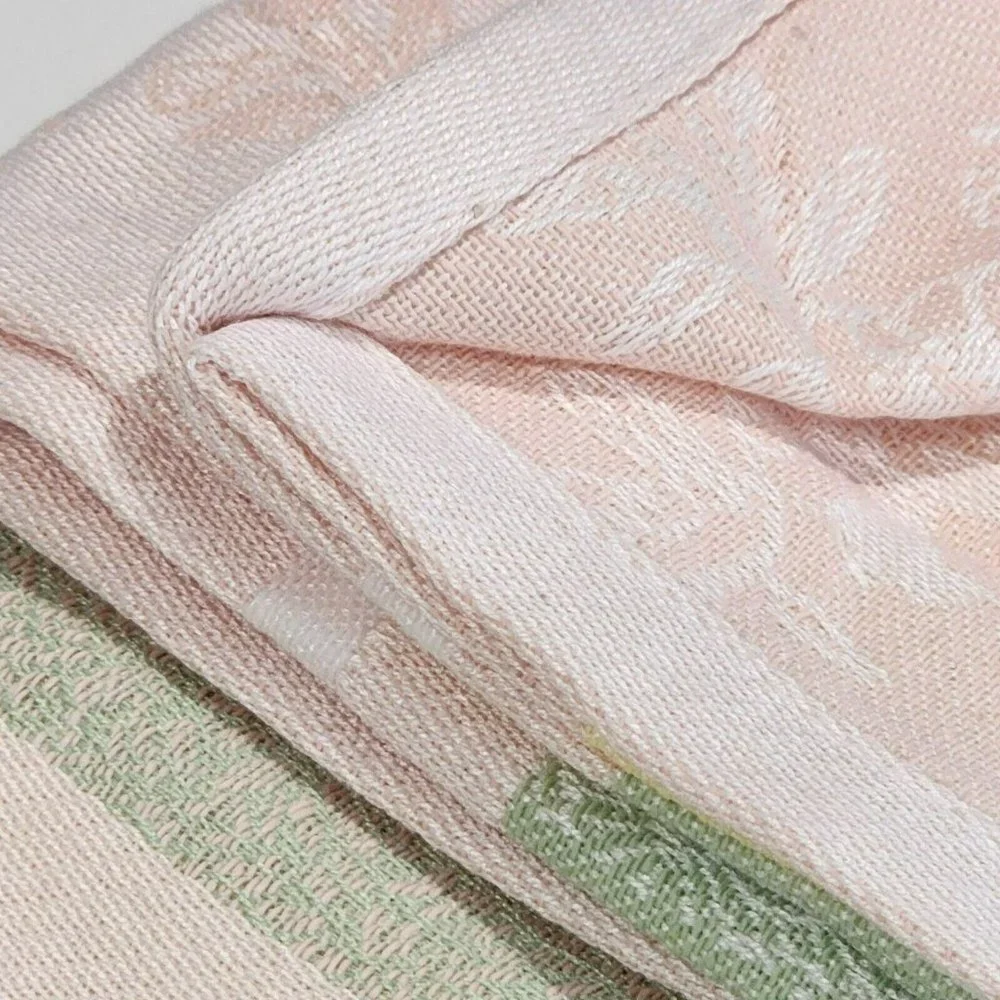 Martha Stewart Jacquard  Flowers and Plaids Pastel Color Tablecloth 60x84 Oblong